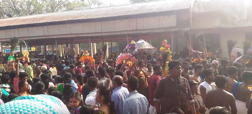 harippadu thaipooyam mahotsavam pictures