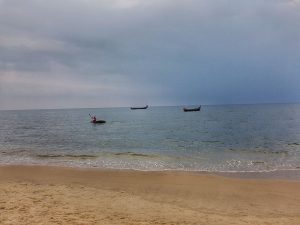 marari beach alappuzha