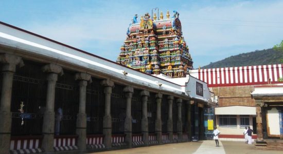 Azhagar kovil madurai pooja offerings