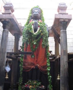 Namakkal anjaneyar temple idol