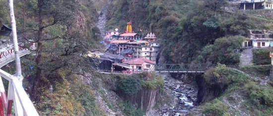 Yamunotri temple Uttarakhand offerings